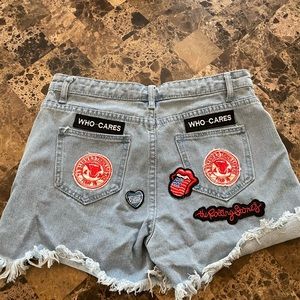 Denim shorts with patches